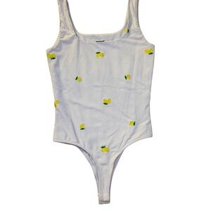 Francesca's Collections White Lemon Yummi Bodysuit